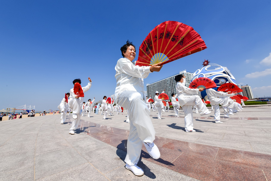 2018全民营养周丨年纪大了, 如何安全的运动减肥?