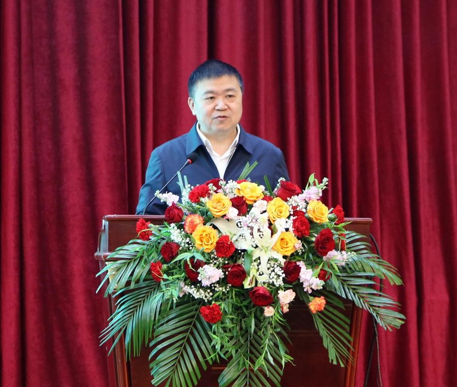 恩施州副州长杨盛僚致辞.jpg